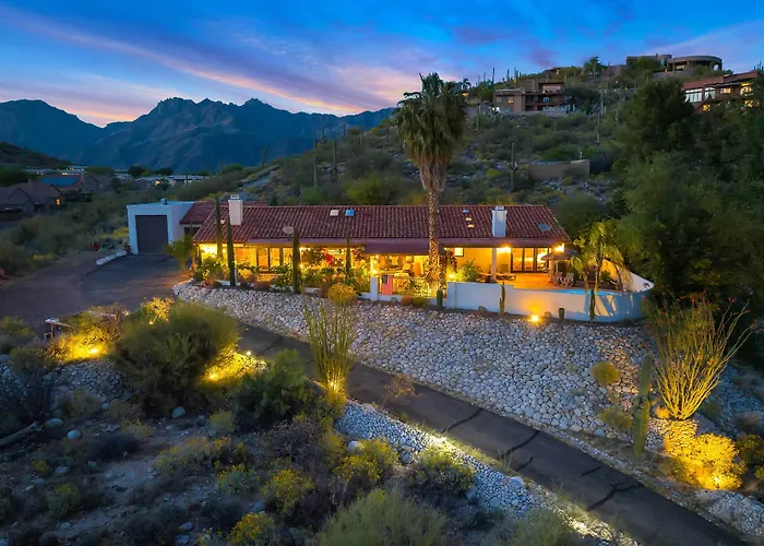 Luxe Catalina Foothills Hideaway W/ Private Pool Holiday home *
