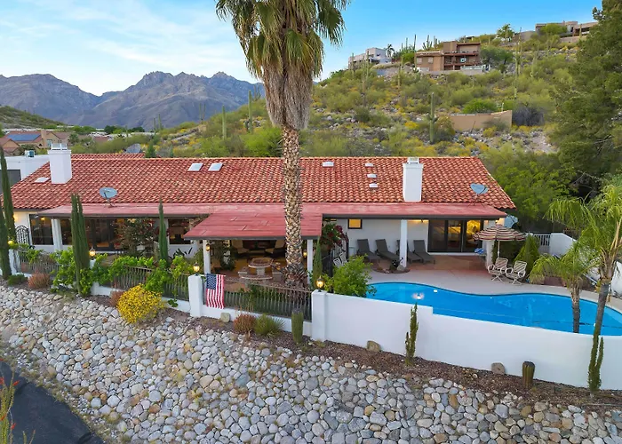 Luxe Catalina Foothills Hideaway W/ Private Pool Holiday home *